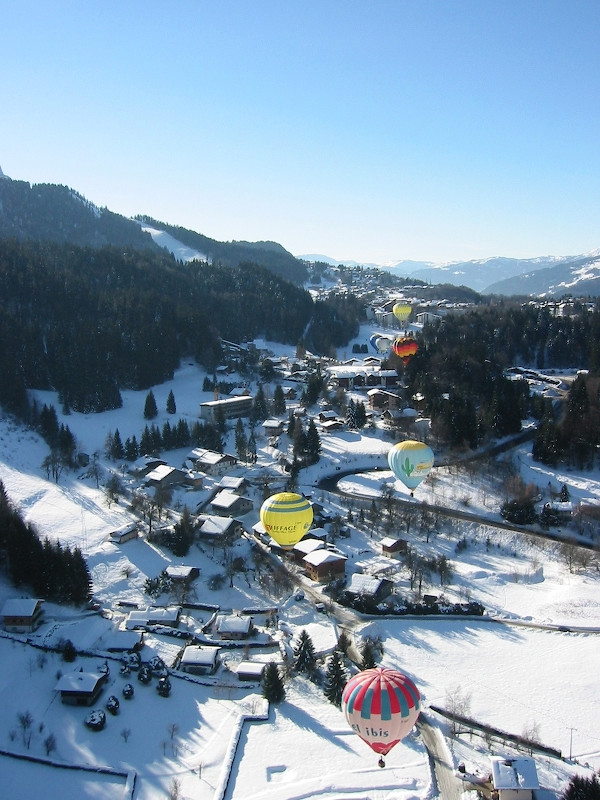 Панорамный вид в Ле-Карроз, Франция. Фото 2 – фотографии Франции