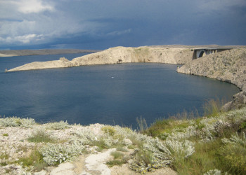 Берега на острове Паг, Хорватия. Фото 24 – фотографии Хорватии