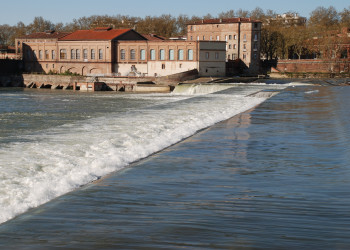 Река в Тулузе, Франция. Фото 2 – фотографии Франции