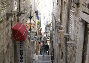 Улица в Дубровнике, Хорватия. Фото 19 – фотографии Хорватии