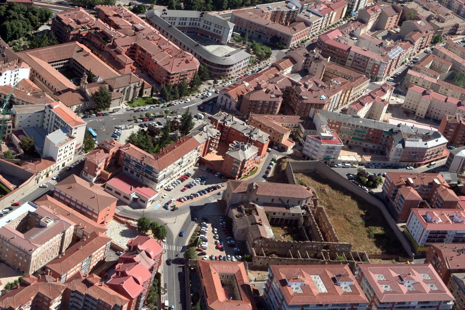 Авила (Avila) – небольшой город в центральной части Испании – фотографии Испании