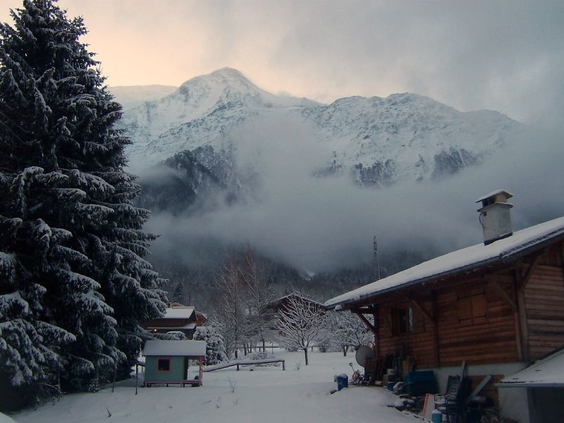 Деревня в Лез-Уш, Франция. Фото 4 – фотографии Франции