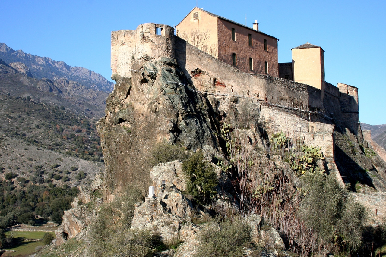 Дома в Корте, Франция. Фото 9 – фотографии Франции
