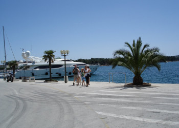 Набережная в Пореч, Хорватия – фотографии Хорватии