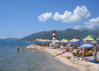 Пляж в Тиват, Черногория – фотографии Черногории