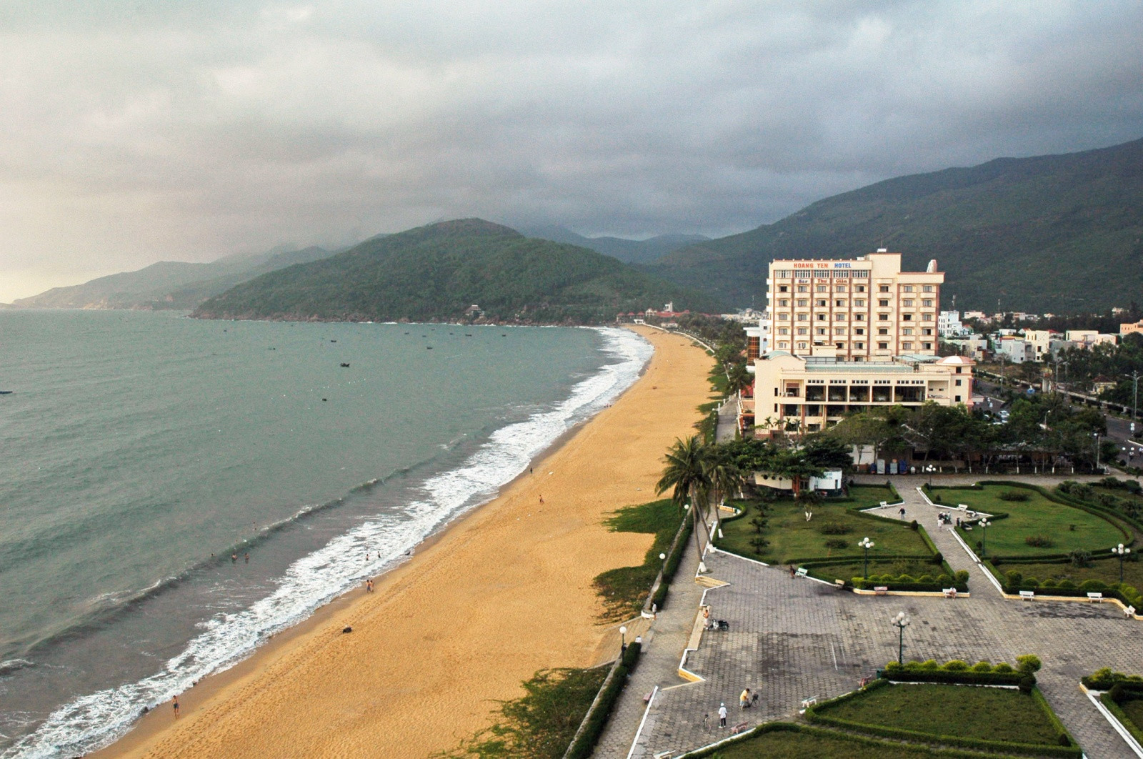Курортный город Куинён находится на юге центрального Вьетнама – фотографии Вьетнама