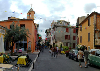 Кафе в Биоте, Франция – фотографии Франции