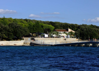 Море в Врсар, Хорватия – фотографии Хорватии