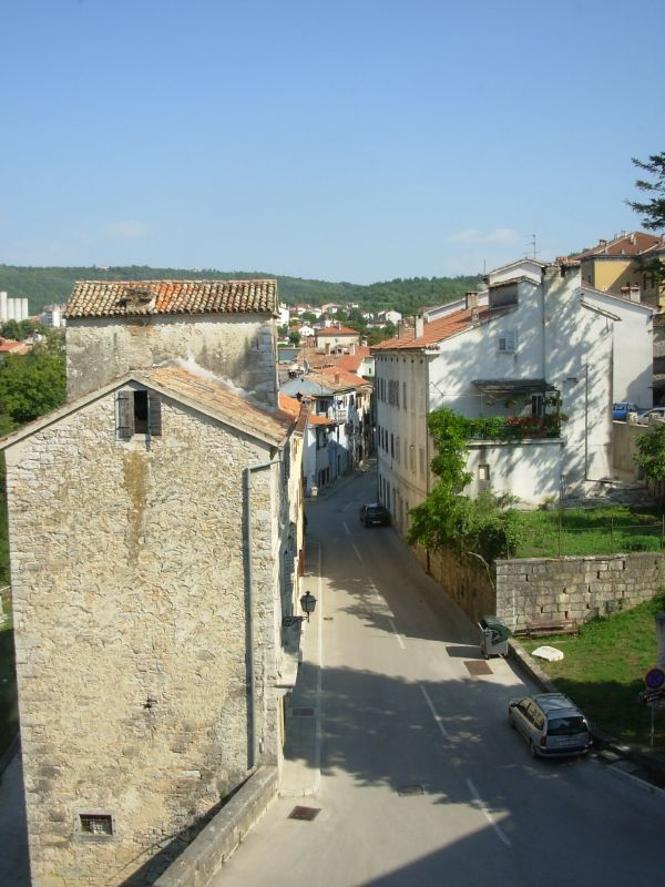 Улица в Пазин, Хорватия. Фото 2 – фотографии Хорватии