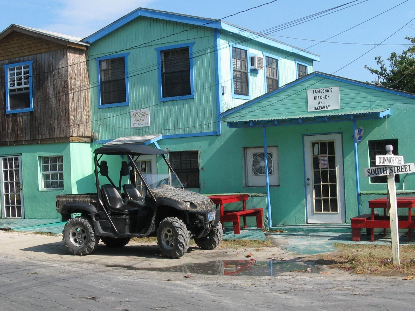 Транспорт на острове Харбор Айленд, Багамские острова – фотографии Багамских островов