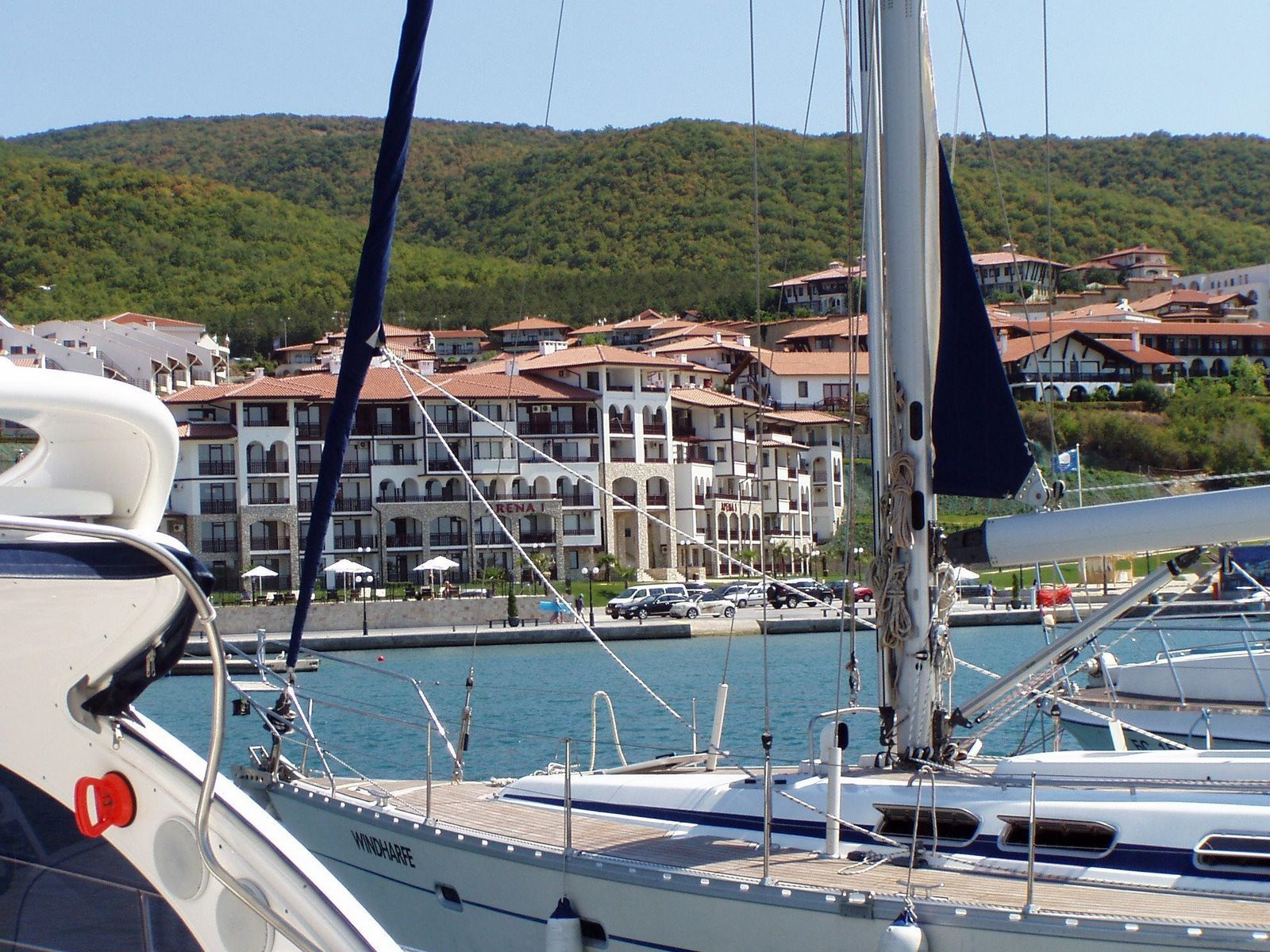 Яхты и катера в Свети-Влас, Болгария – фотографии Болгарии