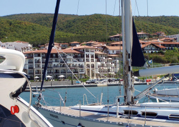 Яхты и катера в Свети-Влас, Болгария – фотографии Болгарии