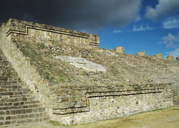 Доколумбовое поселение Монте-Альбан (Monte Alban). Фото 10 – фотографии Мексики