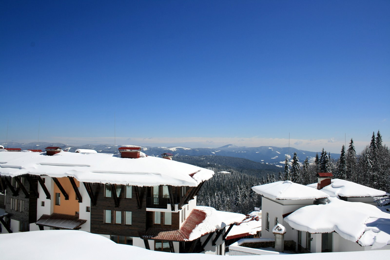 Отели в Пампорово, Болгария. Фото 1 – фотографии Болгарии