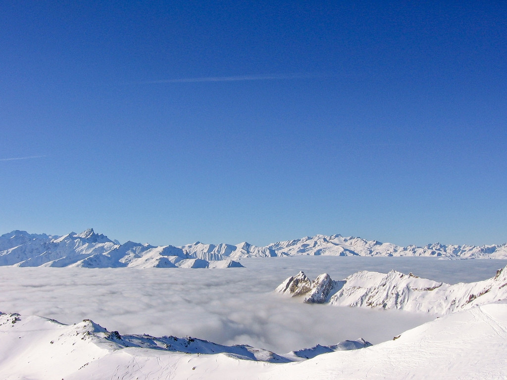 Горы в Ле-Менюире, Франция. Фото 5 – фотографии Франции