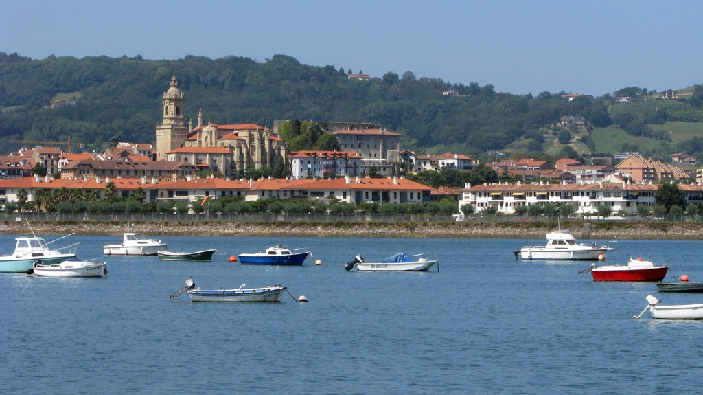 Яхты и катера в Андае, Франция. Фото 2 – фотографии Франции