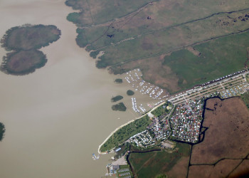 Нойзидлер-Зе (Neusiedler See) – крупное слабосолёное озеро – фотографии Австрии
