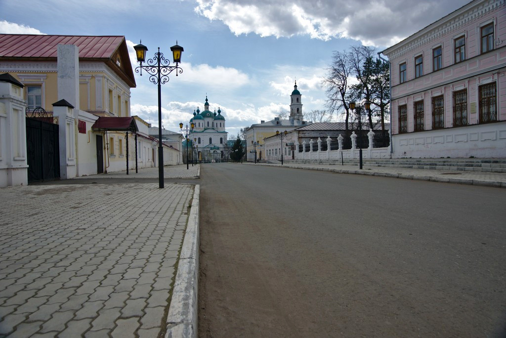 Елабуга – улица Спасская. Фото 2 – фотографии России