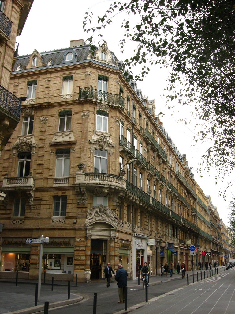 Улица в Тулузе, Франция. Фото 1 – фотографии Франции