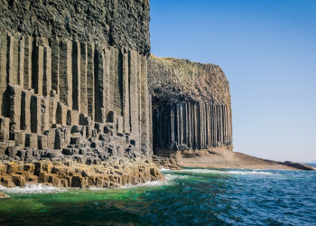 Фингалова пещера (Fingal’s Cave), Шотландия, Великобритания – фотографии Великобритании