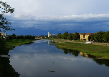 Набережная в Сисак, Хорватия. Фото 1 – фотографии Хорватии