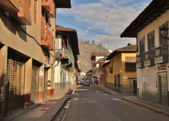 Улицы Кахамарки – фотографии Перу