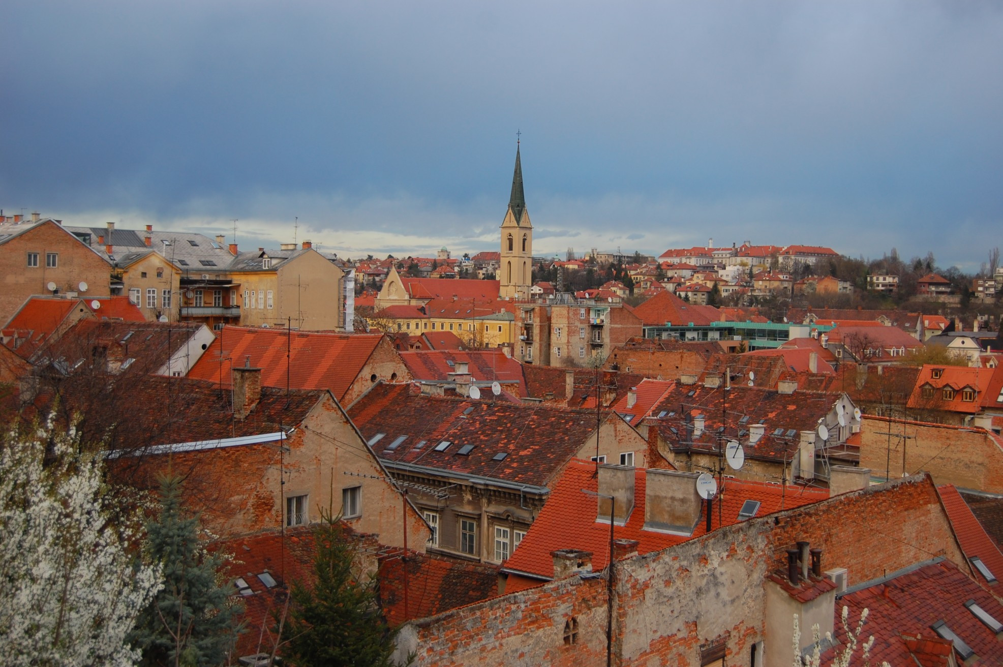 Крыши домов в Загреб, Хорватия. Фото 5 – фотографии Хорватии