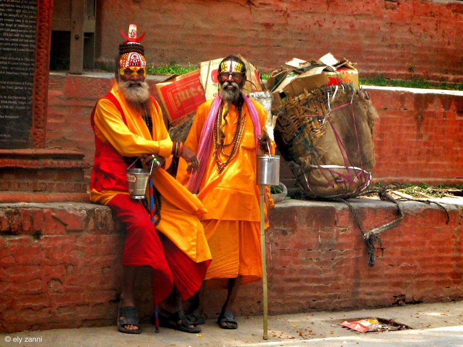 Садху - странствующие йоги – фотографии Непала