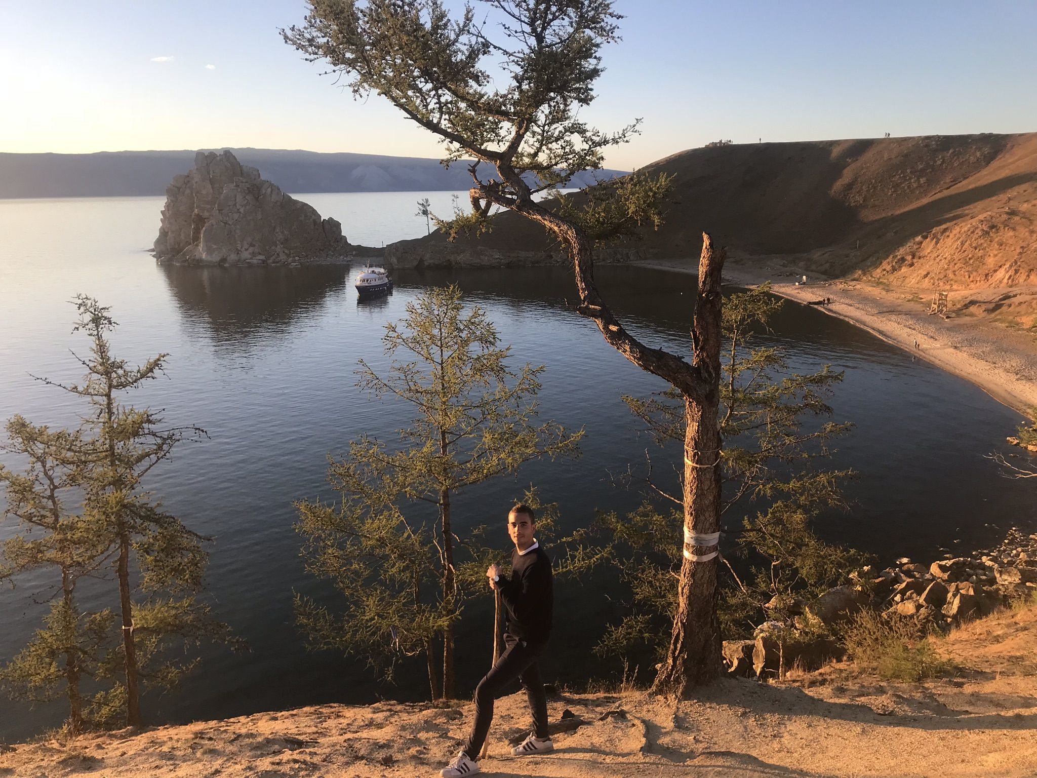 Пляжи Хужира – фотографии России