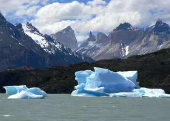 Отколовшиеся ледники. Эль Калафате. Аргентина. – фотографии Аргентины