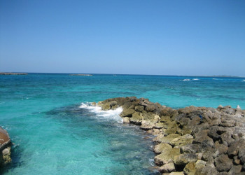 Море на острове Парадайз Айленд, Багамские острова. Фото 4 – фотографии Багамских островов