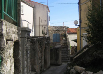 Улица в Омишале, Хорватия. Фото 1 – фотографии Хорватии