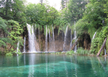 Водопад в Национальном парке, Хорватия – фотографии Хорватии