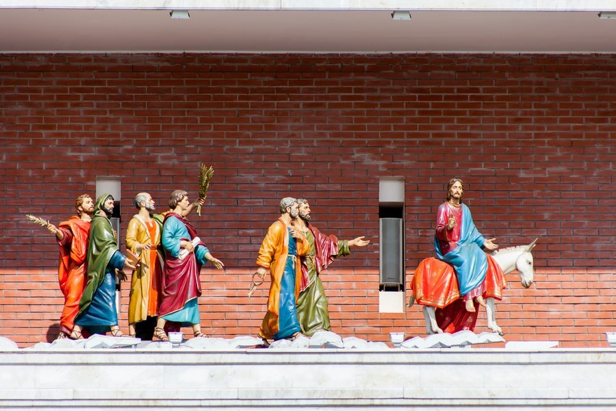 Йошкар ола 12 апостолов фото Йошкар ола 12 апостолов фото