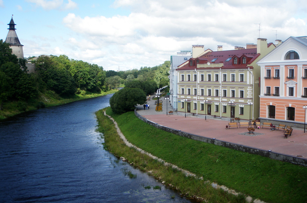 Псков похож на Европу местами – фотографии России