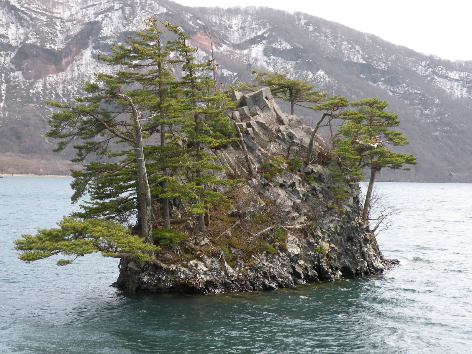 Towada- Hachimantai National Park – фотографии Японии