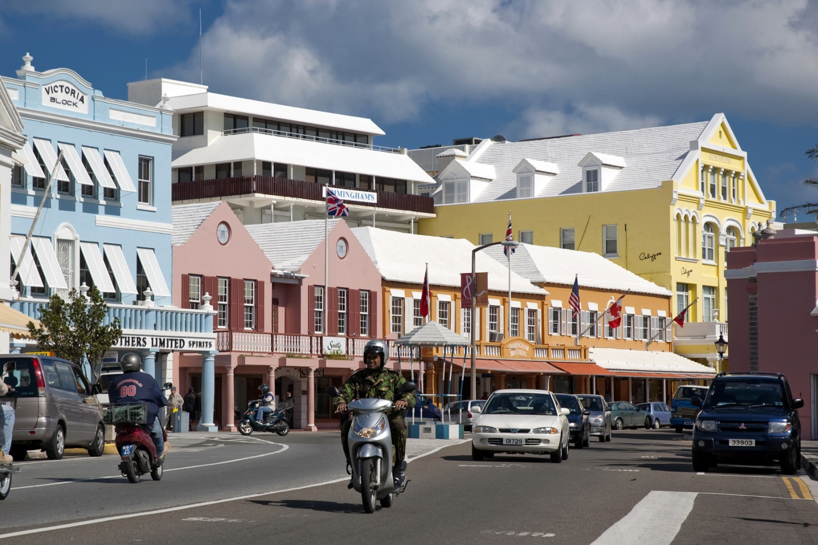 Улицы Гамильтона, Бермуды – фотографии Бермудских островов
