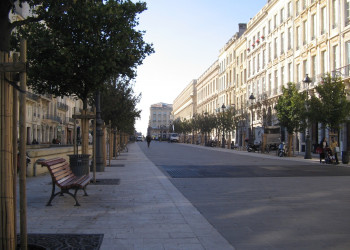 Улица в Бордо, Франция. Фото 1 – фотографии Франции