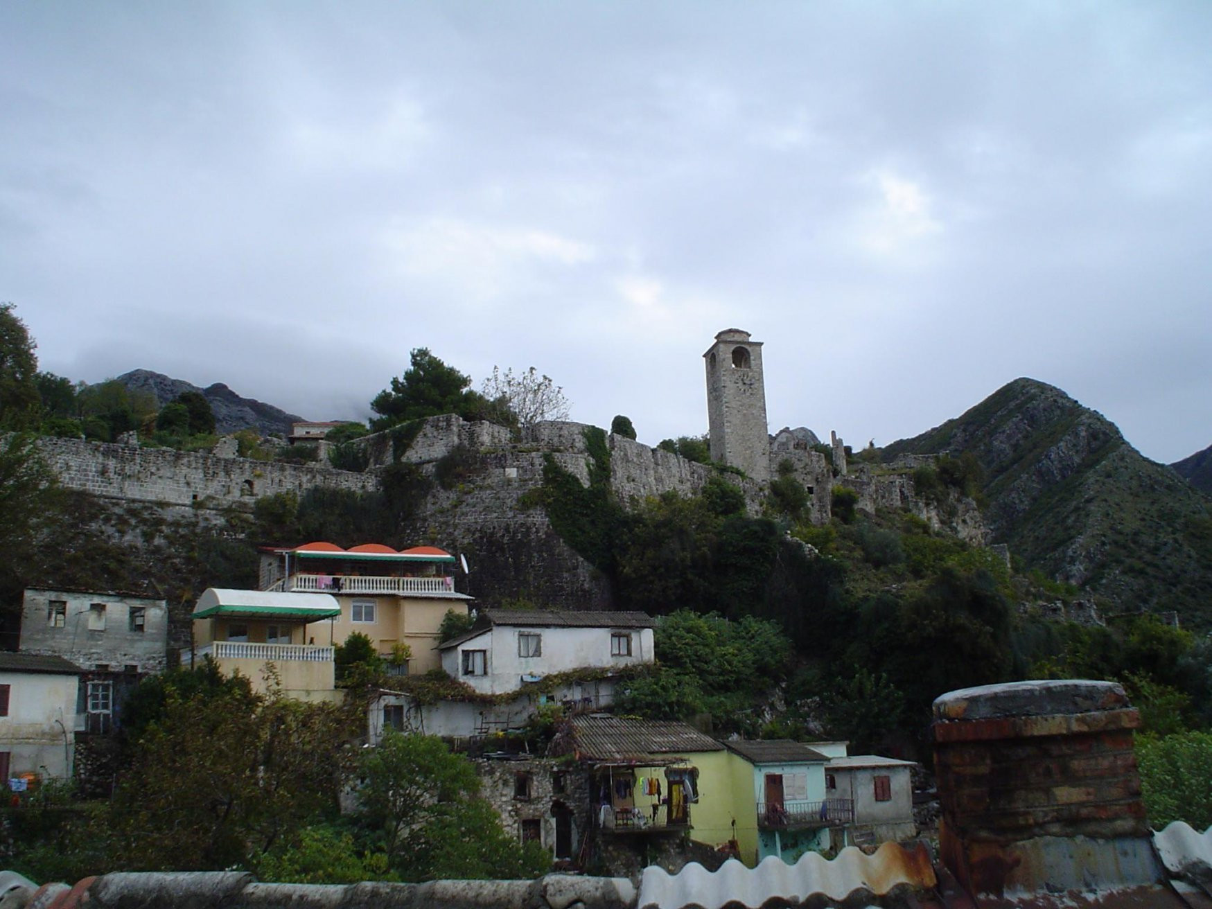 Дома в Бар, Черногория. Фото 4 – фотографии Черногории