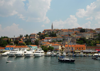 Яхты и катера в Врсаре, Хорватия. Фото 2 – фотографии Хорватии