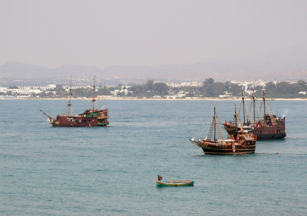 Корабли в Северном Тунисе – фотографии Туниса