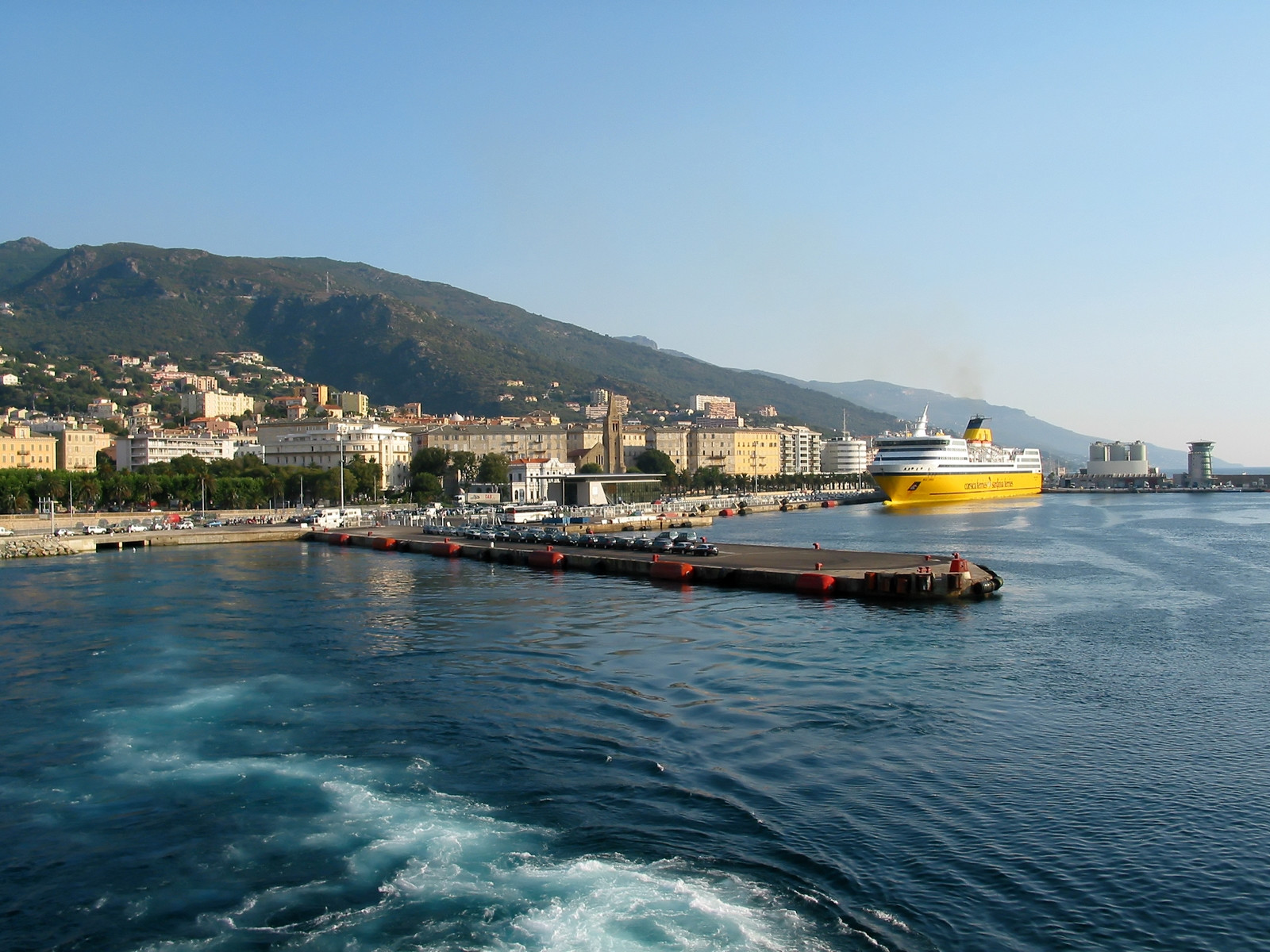 Причал в Бастии, Франция – фотографии Франции