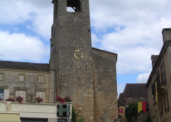 Улица в Бельве, Франция. Фото 6 – фотографии Франции