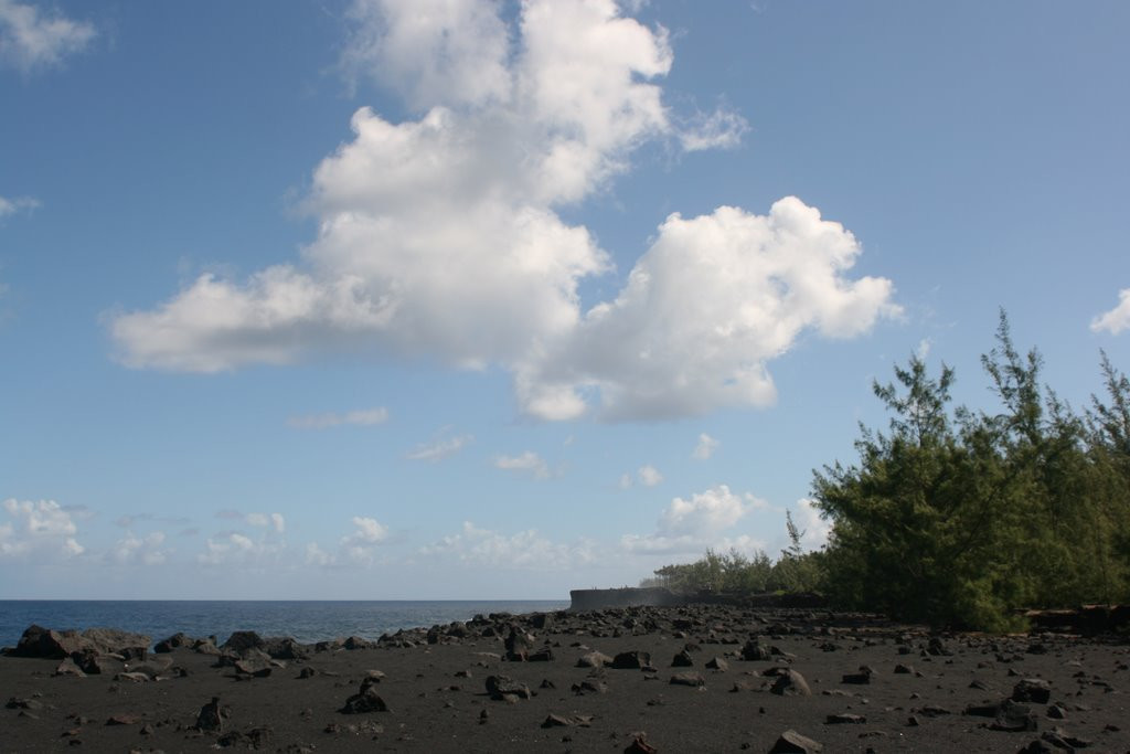 Вулканические пляж в Сен-Филипп на Реюньоне – фотографии Реюньона