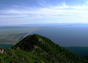 Горы на острове Байкал, Россия. Фото 4 – фотографии России