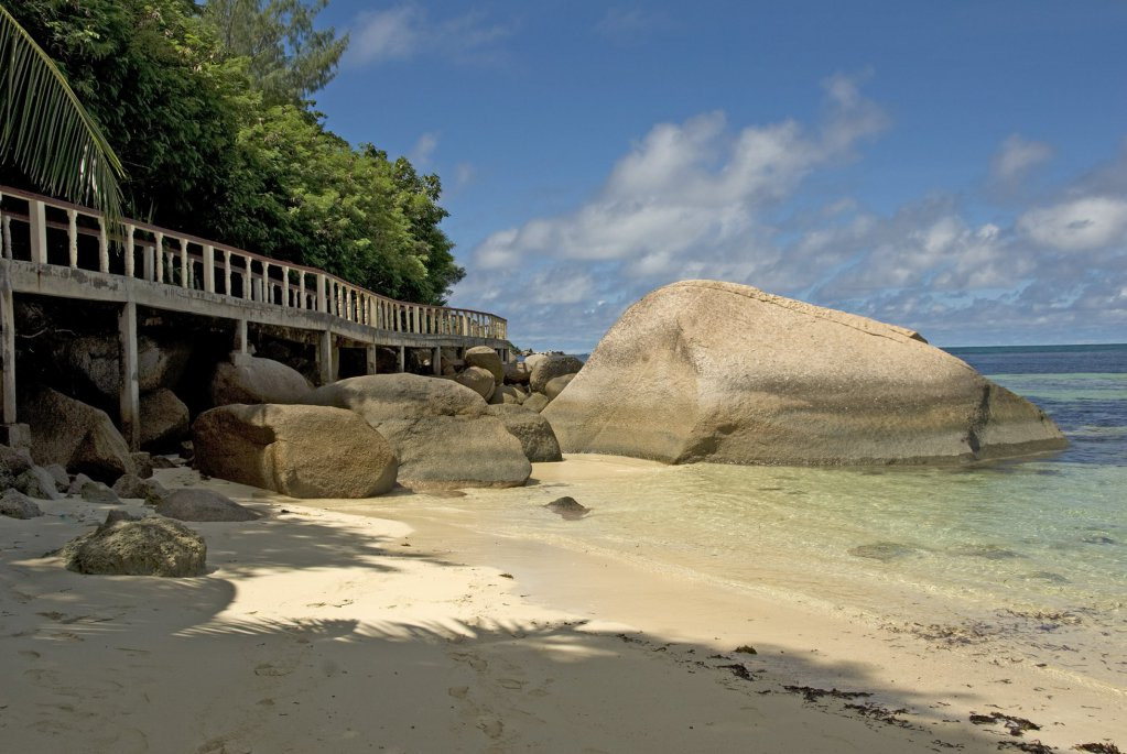 Набережная на острове Праслин, Сейшелы. Фото 6 – фотографии Сейшельских островов