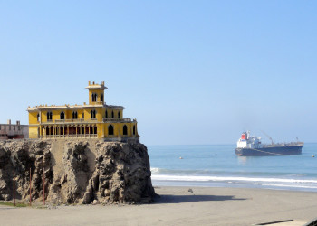 Мольендо (Mollendo) - пляжный курорт на юге Перу – фотографии Перу