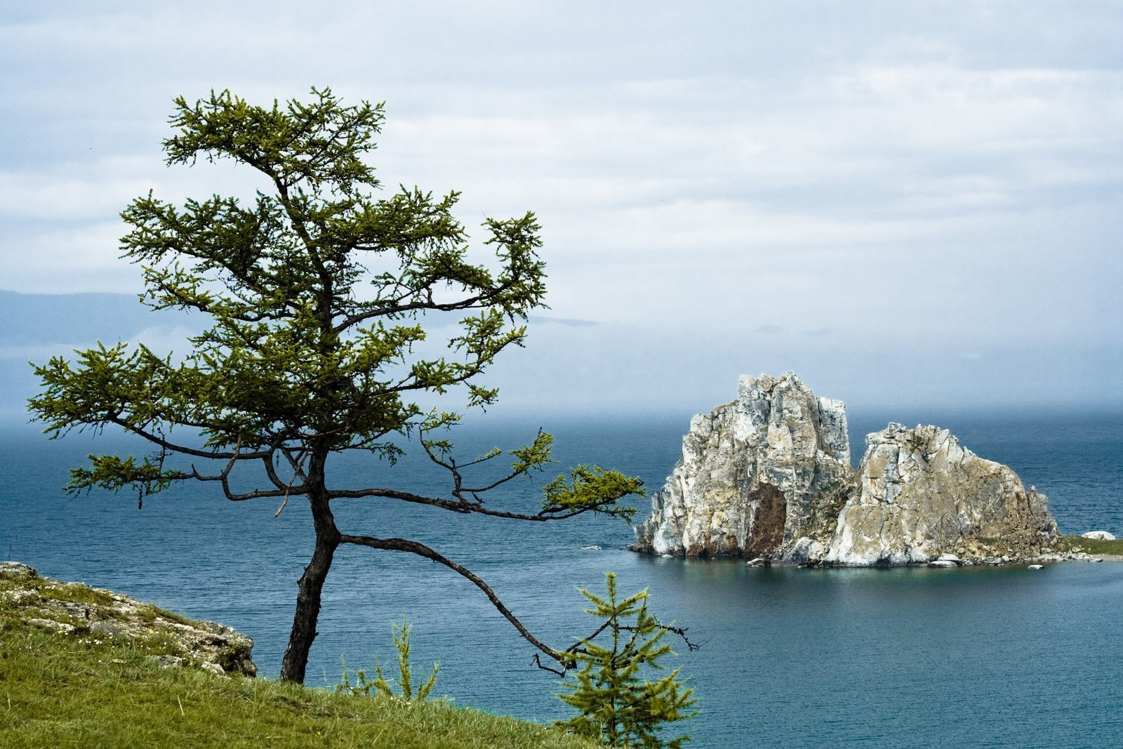 Пейзаж на Байкале, Россия – фотографии России