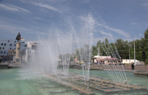 Фонтан в Лебедянь, Россия – фотографии России