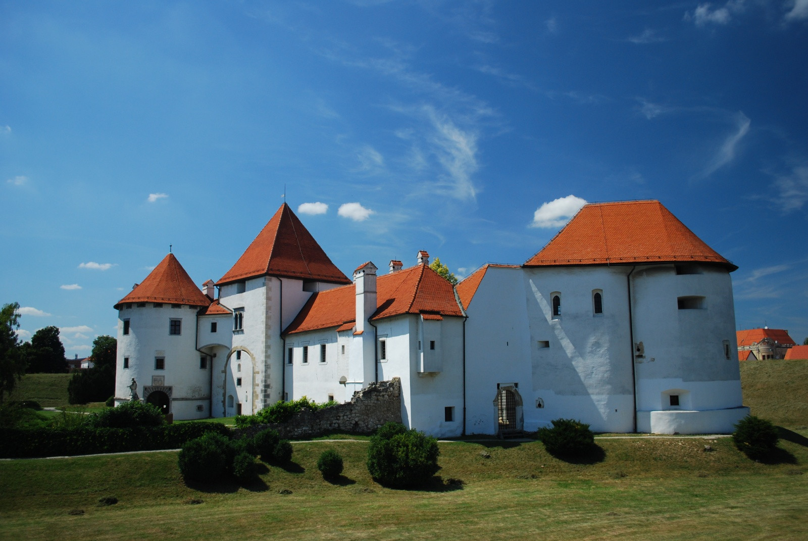 Замковый комплекс Стари Град (Stari grad) в городе Вараждин – фотографии Хорватии